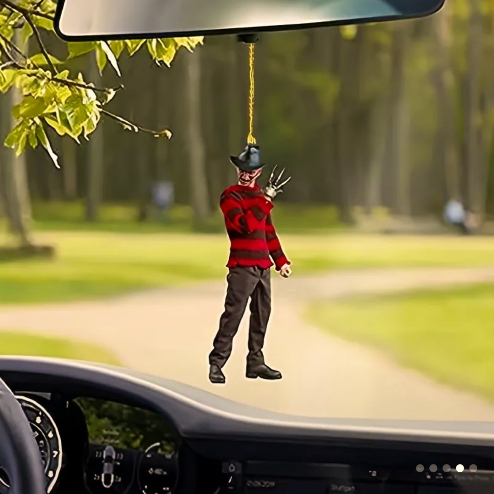 Freddy Krueger "Nightmare On Elm Street" Figure Hanging Decoration Ornament~ New